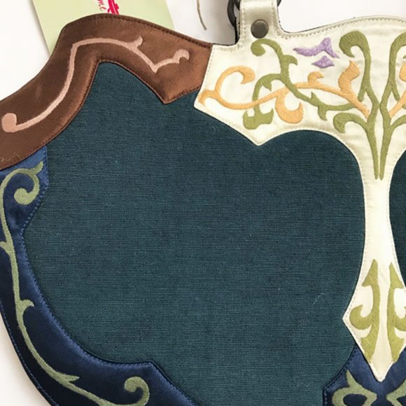 NWT Handcrafted Embroidered Silk Handbag By Perfume River - Picture 5 of 12